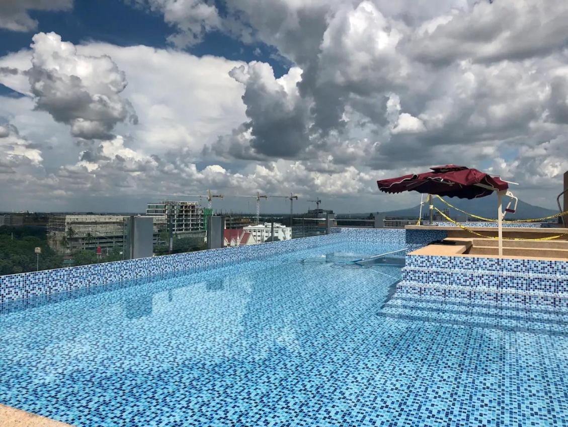 Amazing Condo In Premier La Grande Tower Angeles Zewnętrze zdjęcie